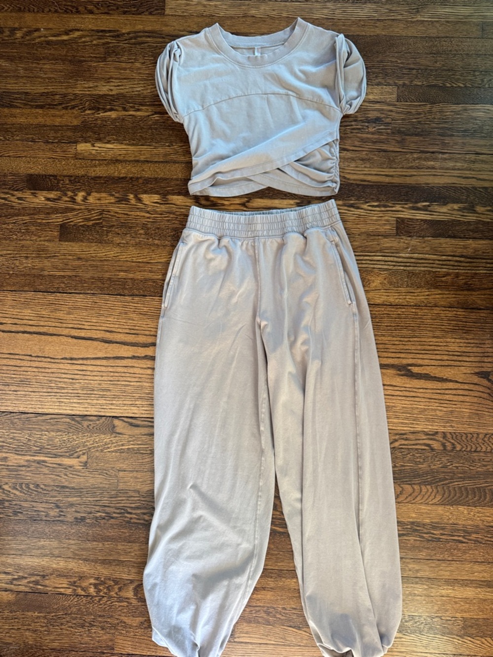 Free People Movement set